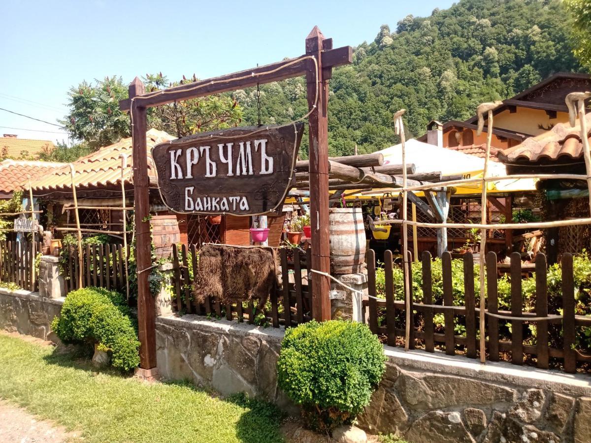 Отель Кръчмъ При Байката Alpin Рибарица Экстерьер фото